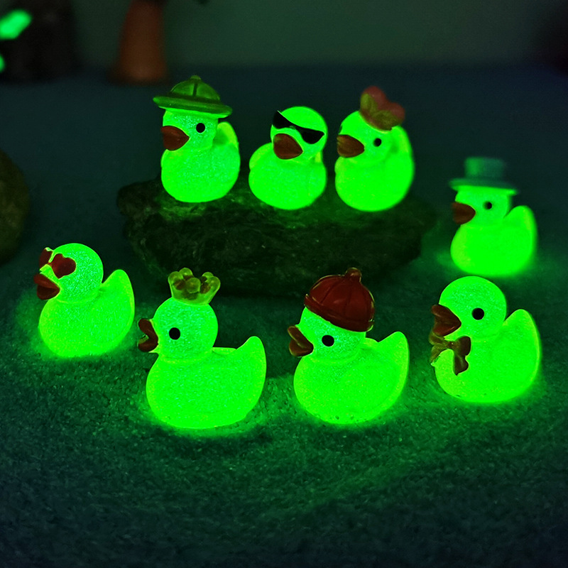 Mini Yellow Luminous Duck Orna - Resin Art Things recension och pris