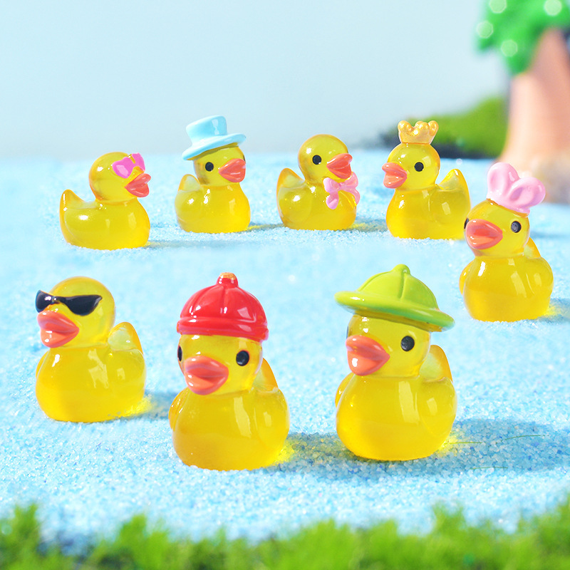 Mini Yellow Luminous Duck Orna - Resin Art Things recension och pris
