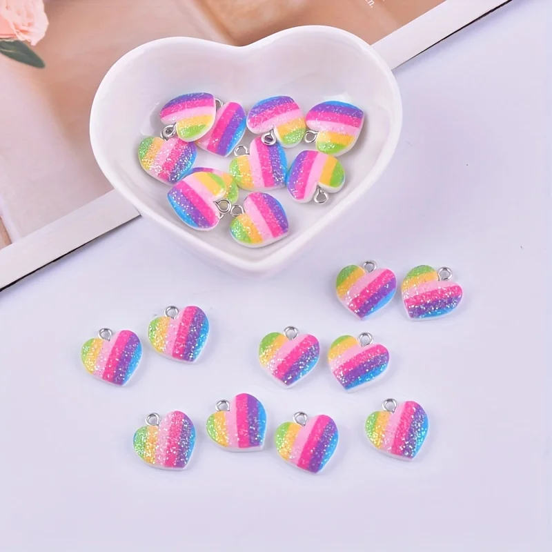 10Pcs Colorful Heart Resin Cha - Resin Art Essentials recension och pris